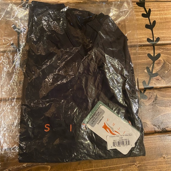 NWT Sitka Gear Tribe Short Sleeve Shirt - Picture 2 of 3